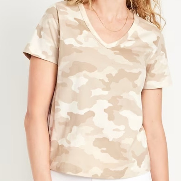 Old Navy Tan Camo Short Sleeve Tee - Picture 1 of 4